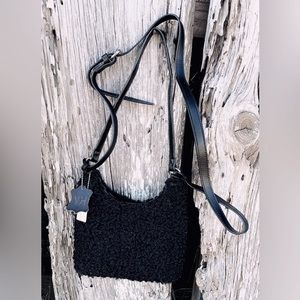 Lambs texture adorable bag 🖤 A Purse with a Verse 🙏🏻